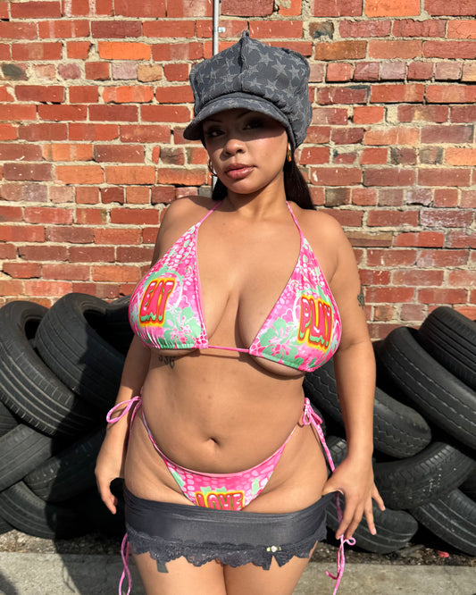 EAT PLAY LOVE BIKINI TOP PINK